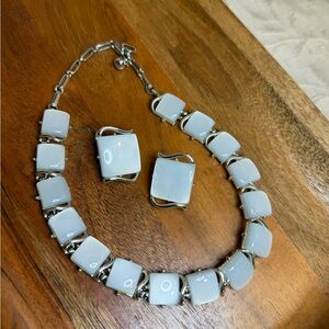 Signed Coro Vtg 1950s White Thermoset & Silver Tone Necklace Earring Set MCM 17”